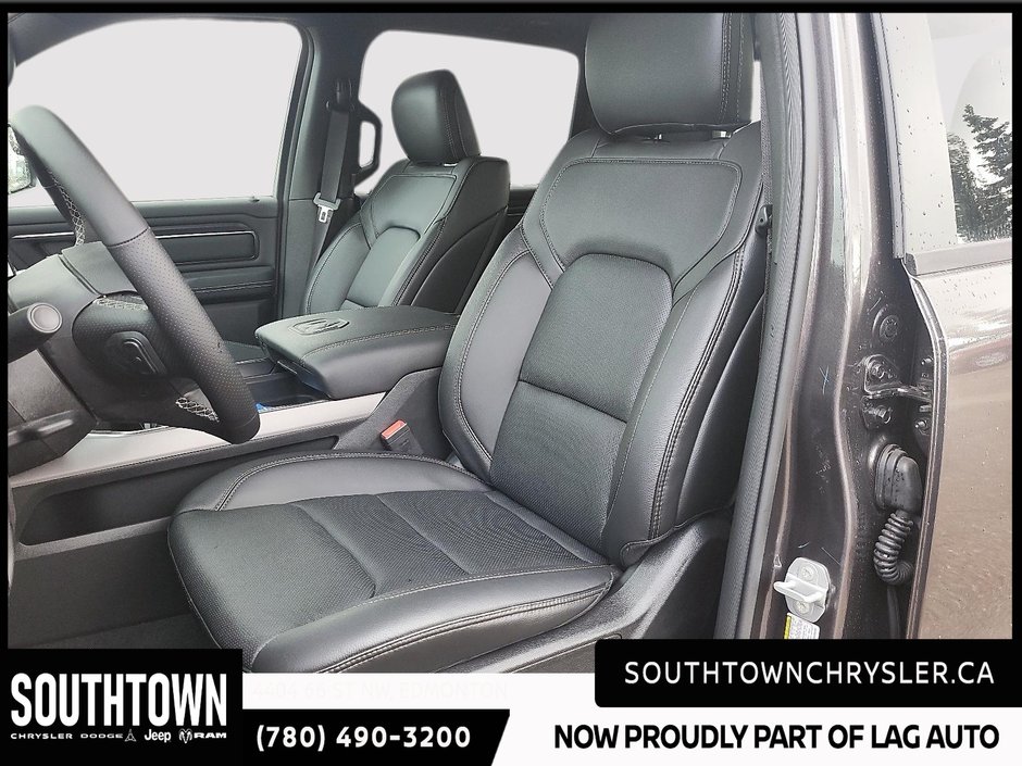2026 Ram 1500 SPORT