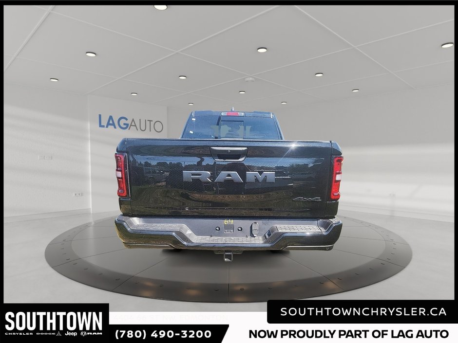 2026 Ram 1500 EXPRESS-2