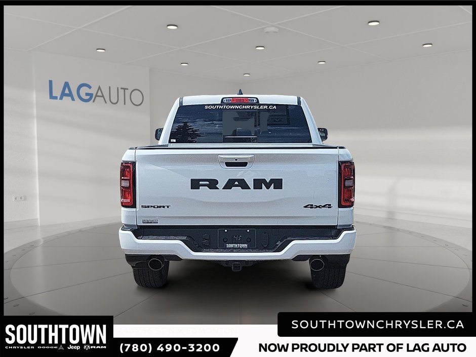 2026 Ram 1500 SPORT