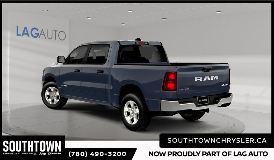 2027 Ram 1500 BIG HORN-2