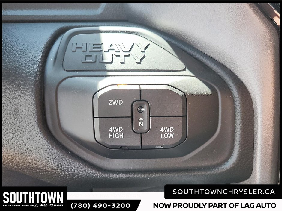 2026 Ram 3500 BIG HORN-15