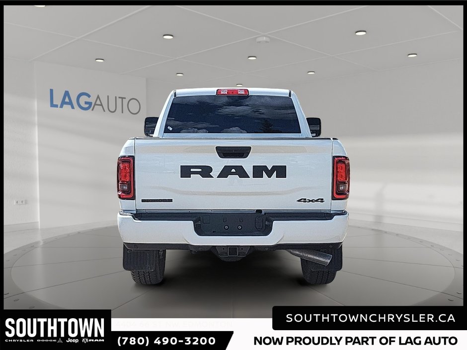 2026 Ram 3500 BIG HORN-2