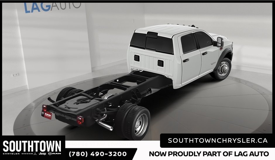 2025 Ram 5500 BIG HORN-2