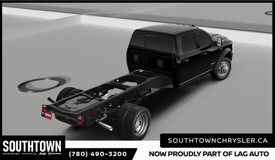 2025 Ram 5500 BIG HORN-2