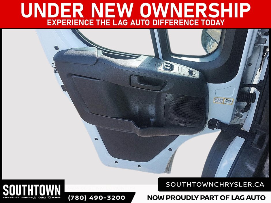 2025 Ram Promaster Cargo Van 2500 SLT+-10