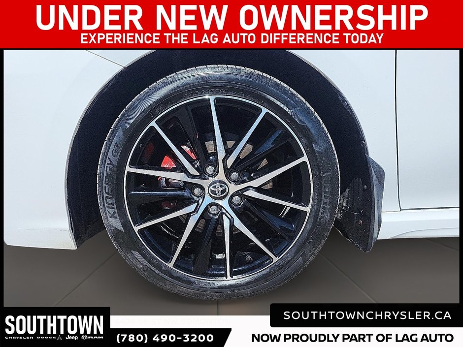 2024 Toyota Camry SE-6