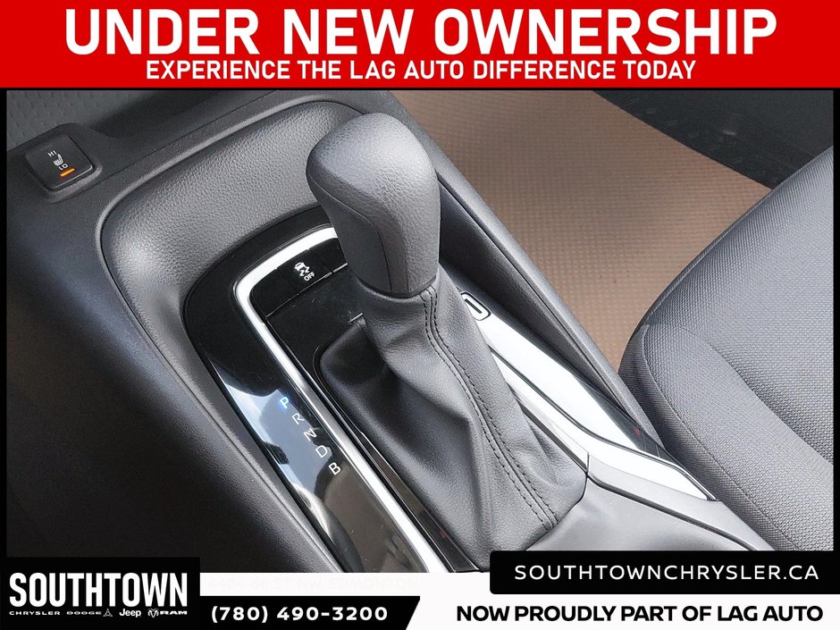 2025 Toyota Corolla LE-14