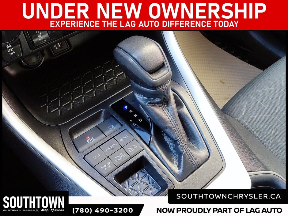 2024 Toyota RAV4 LE-14