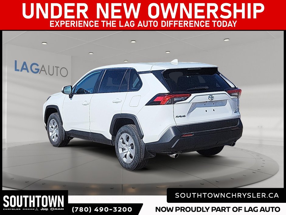 2024 Toyota RAV4 LE-3