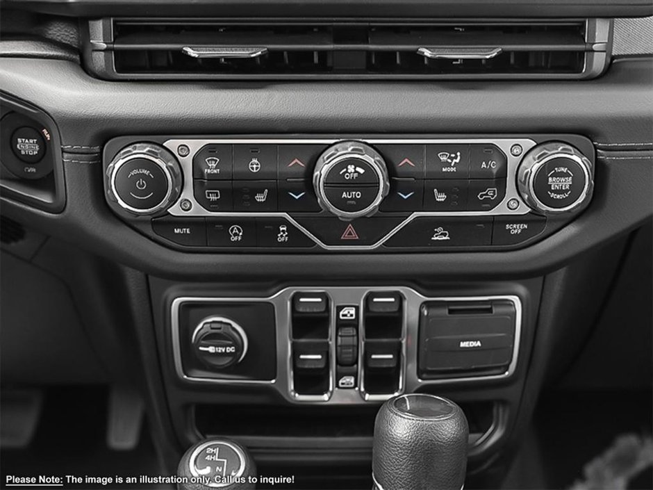 2024 Jeep Wrangler SAHARA IN BRIGHT WHITE EQUIPPED WITH A 3.6L V6 , 4X4 , 8SPD AUTO , SIDE STEPS , SAFETY GROUP , TECH GROUP , NAV , TRAILER TOW/HD-20