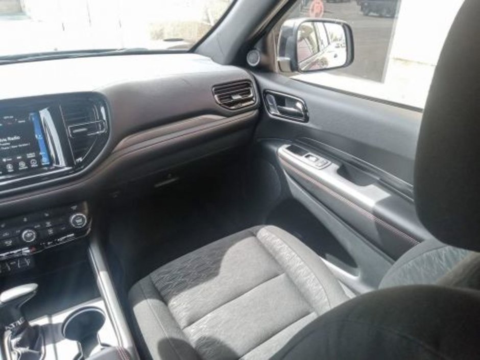 2024 Dodge Durango GT IN NIGHT MOVES BLUE EQUIPPED WITH A 3.6L V6 , AWD , 8SPD AUTO , BACKUP CAM , PARK SENSE REAR , HEATED SEATS + WHEEL , POWER L-24