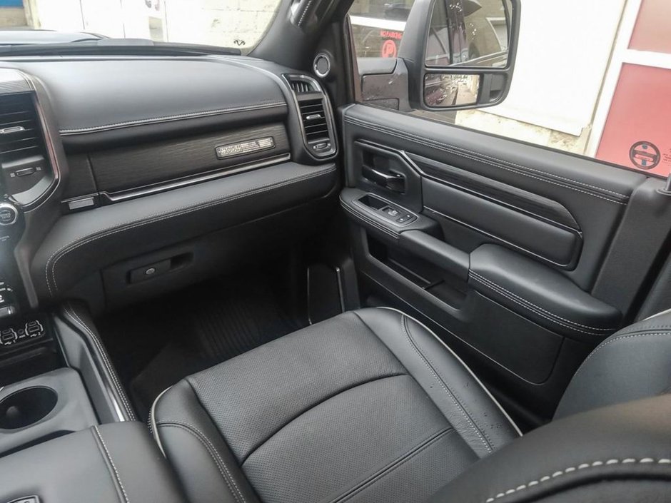 2024 Ram 2500 POWER WAGON, 6.4L HEMI V8, SUNROOF, POWER WAGON OFF ROAD GROUP, HTD/VNTD FRNT SEATS-24