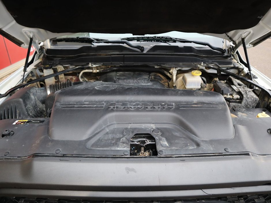 2019 Ram 2500 POWER WAGON IN BRIGHT WHITE EQUIPPED WITH A 6.4L HEMI V8 , 4X4 , 8SPD AUTO , 12INCH W/NAV , 17 SPEAKER HIGH PERF AUDIO , SUNROOF-27