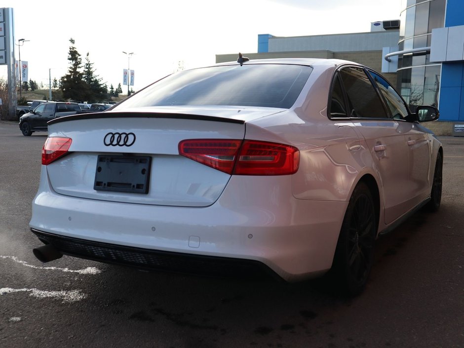 2016 Audi A4 PROGRESSIV PLUS IN WHITE EQUIPPED WITH A 2.0L TURBO I4 , QUATTRO AWD , 8SPD AUTO , LEATHER HEATED SEATS , SUNROOF , PREMIUM AUDI-9