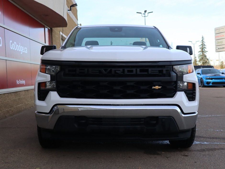 2022 Chevrolet Silverado 1500 WORK TRUCK IN WHITE EQUIPPED WITH A 5.3L VORTEC V8 , 4X4 , AUTO TRANSMISSION , REG CAB , AC , CRUISE , PWR LOCKS/WINDOWS , BACKU-1