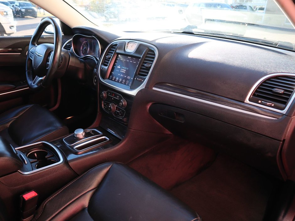 2017 Chrysler 300 TOURING IN VELVET RED PEARL EQUIPPED WITH A 3.6L V6 , RWD , 8SPD TF AUTO , VALUE PCKG , DUAL ZONE AC , PWR DRIVER SEAT , PANORAM-19