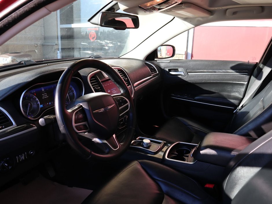 2017 Chrysler 300 TOURING IN VELVET RED PEARL EQUIPPED WITH A 3.6L V6 , RWD , 8SPD TF AUTO , VALUE PCKG , DUAL ZONE AC , PWR DRIVER SEAT , PANORAM-13