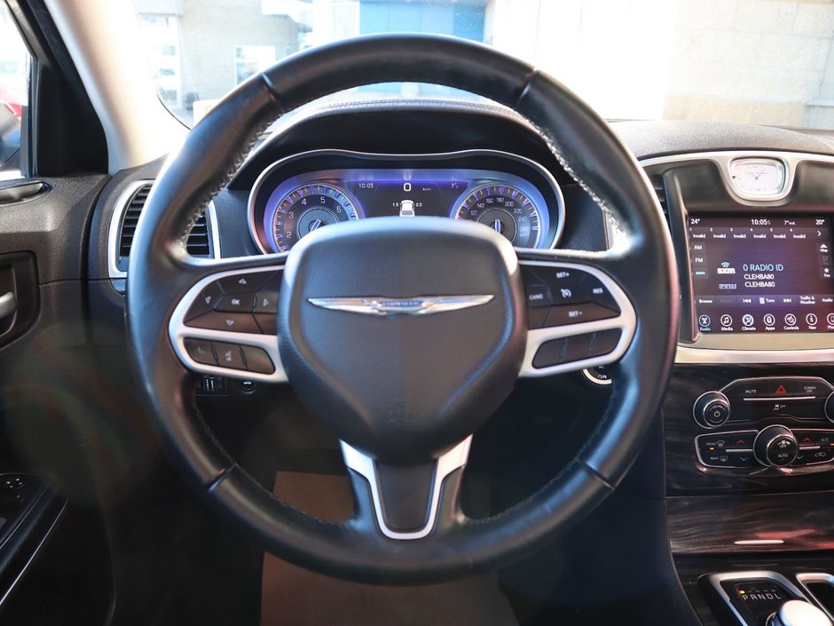 2017 Chrysler 300 TOURING IN VELVET RED PEARL EQUIPPED WITH A 3.6L V6 , RWD , 8SPD TF AUTO , VALUE PCKG , DUAL ZONE AC , PWR DRIVER SEAT , PANORAM-23