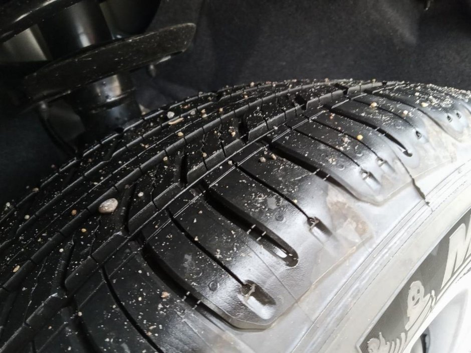 2024 Chrysler Pacifica Hybrid PLUG IN HYBRID SELECT IN DIAMOND BLACK EQUIPPED WITH A 3.6L HYBRID V6 , FWD , EFLITE AUTO , ROAD TRIPPER PCKG , ADV CRUISE W/LKA-6