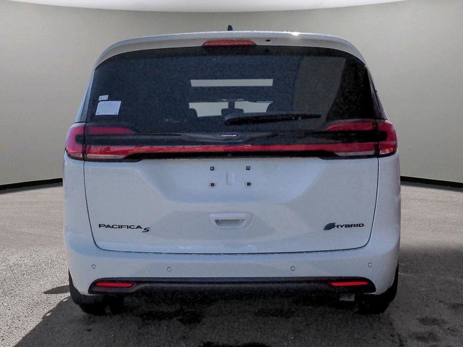 2024 Chrysler Pacifica Hybrid PREMIUM S APPEARANCE IN BRIGHT WHITE EQUIPPED WITH A 3.6L V6 HYBRID , FWD , EFLITE AUTO , SAFETY SPHERE , NAPPA LEATHER HEATED/V-4