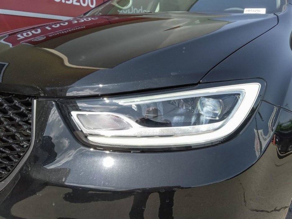 2024 Chrysler Pacifica TOURING L ROAD TRIPPER IN DIAMOND BLACK EQUIPPED WITH A 3.6L V6 , 9SPD AUTO , AWD , PANO SUNROOF , ROAD TRIPPER PCKG , TRAILER T-7