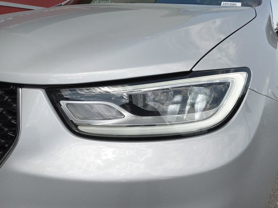 2024 Chrysler Pacifica TOURING IN SILVER MIST EQUIPPED WITH A 3.6L V6 , FWD , 9SPD AUTO , HEATED SEATS + SW , REMOTE START , BSM/RCPD , ADV CRUISE W/LK-7