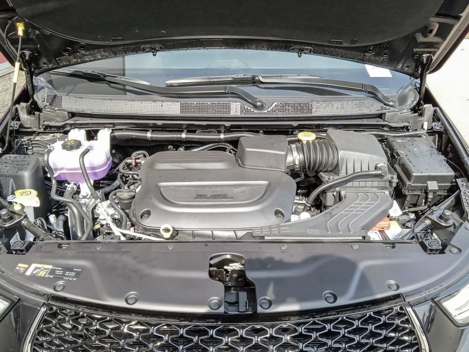 2024 Chrysler Pacifica TOURING IN DIAMOND BLACK EQUIPPED WITH A 3.6L V6 , FWD , 9SPD AUTO , PWR LIFTGATE , DUAL PWR SLIDING DOORS , TRI ZONE AC , BACKU-9