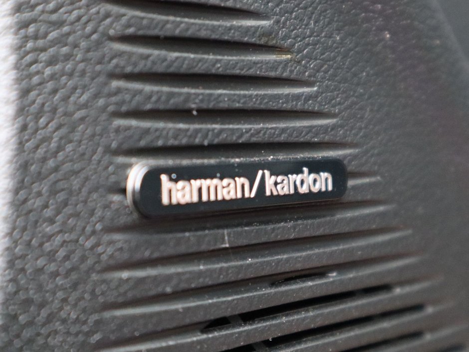 2018 Dodge Challenger SRT DEMON IN PLUM CRAZY PEARL EQUIPPED WITH A 6.2L SRT SUPERCHARGED V8 , 8SPD HIGH PERF TF AUTO , RWD , SUNROOF , GRAPHICS PCKG-17