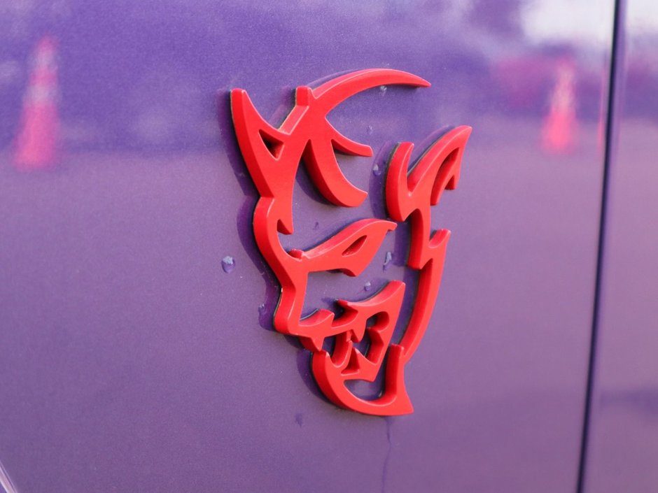 2018 Dodge Challenger SRT DEMON IN PLUM CRAZY PEARL EQUIPPED WITH A 6.2L SRT SUPERCHARGED V8 , 8SPD HIGH PERF TF AUTO , RWD , SUNROOF , GRAPHICS PCKG-11