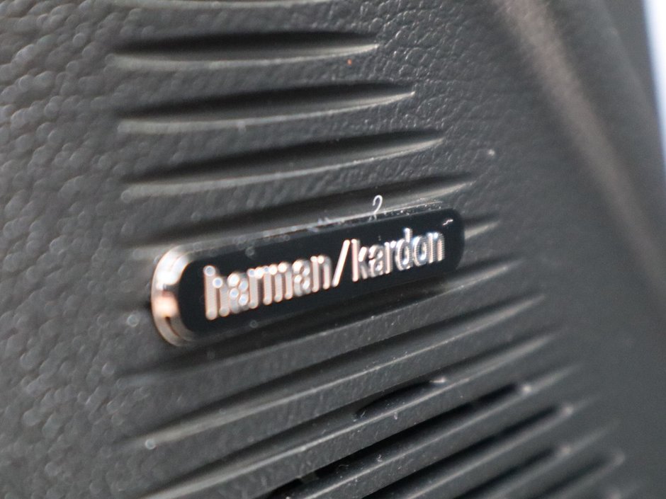 2022 Dodge Challenger SCAT PACK 392 SHAKER IN SMOKE SHOW GREY EQUIPEPD WITH A 6.4L SRT HEMI V8 , RWD , 8SPD TF AUTO , NAPPA LEATHER/ALCANTARA HEATED/V-17