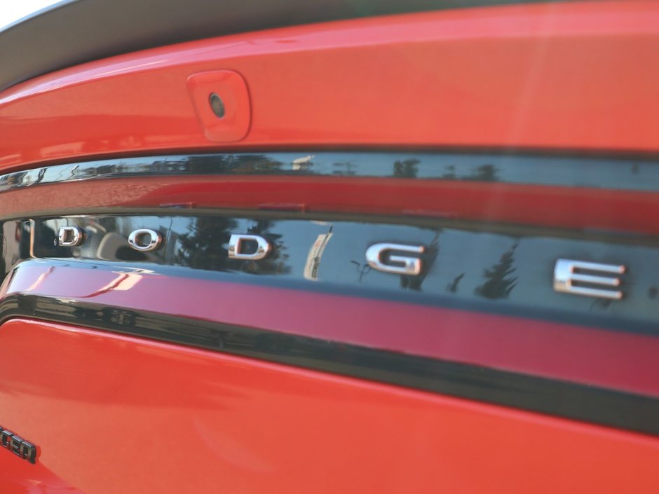 2022 Dodge Charger SCAT PACK 392 IN GO MANGO ORANGE EQUIPPED WITH A 6.4L HEMI SRT V8 , RWD , 8SPD TF AUTO , 20INCH RIMS , ADAPTIVE DAMPING SUSPENSI-12