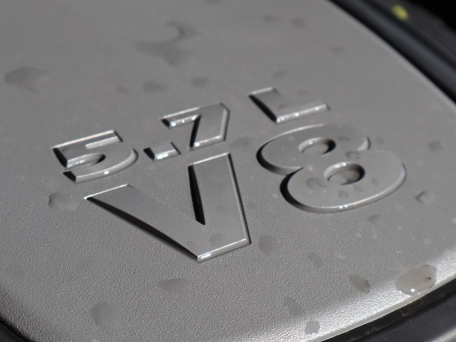 2022 Dodge Durango CITADEL IN DB BLACK EQUIPPED WITH A 5.7L HEMI V8 , AWD , 8SPD TF AUTO , 19 SPEAKER HK AUDIO , ANODIZED PLATINUM APPEARANCE PCKG-30