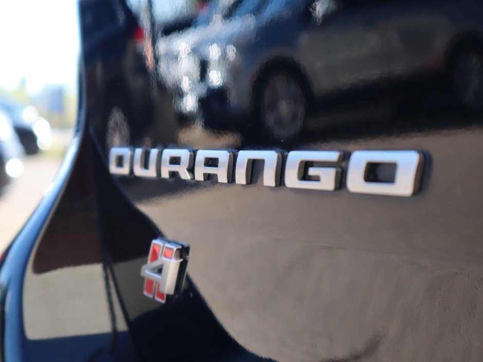 2022 Dodge Durango CITADEL IN DB BLACK EQUIPPED WITH A 5.7L HEMI V8 , AWD , 8SPD TF AUTO , 19 SPEAKER HK AUDIO , ANODIZED PLATINUM APPEARANCE PCKG-13