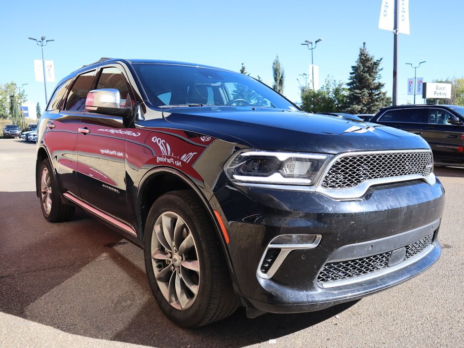 2022 Dodge Durango CITADEL IN DB BLACK EQUIPPED WITH A 5.7L HEMI V8 , AWD , 8SPD TF AUTO , 19 SPEAKER HK AUDIO , ANODIZED PLATINUM APPEARANCE PCKG-10