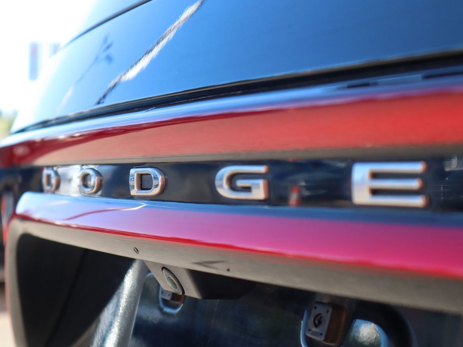 2022 Dodge Durango CITADEL IN DB BLACK EQUIPPED WITH A 5.7L HEMI V8 , AWD , 8SPD TF AUTO , 19 SPEAKER HK AUDIO , ANODIZED PLATINUM APPEARANCE PCKG-12