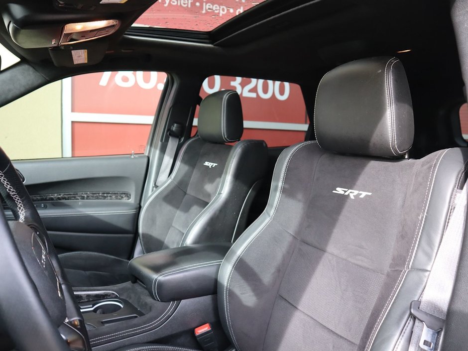 2022 Dodge Durango SRT 392 IN DB BLACK EQUIPPED WITH A 6.4L HEMI SRT V8 , AWD , 8SPD TF AUTO , 19 SPEAKER HK AUDIO , SUNROOF , 2ND ROW CONSOLE , BR-18
