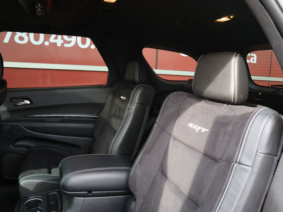 2022 Dodge Durango SRT 392 IN DB BLACK EQUIPPED WITH A 6.4L HEMI SRT V8 , AWD , 8SPD TF AUTO , 19 SPEAKER HK AUDIO , SUNROOF , 2ND ROW CONSOLE , BR-21