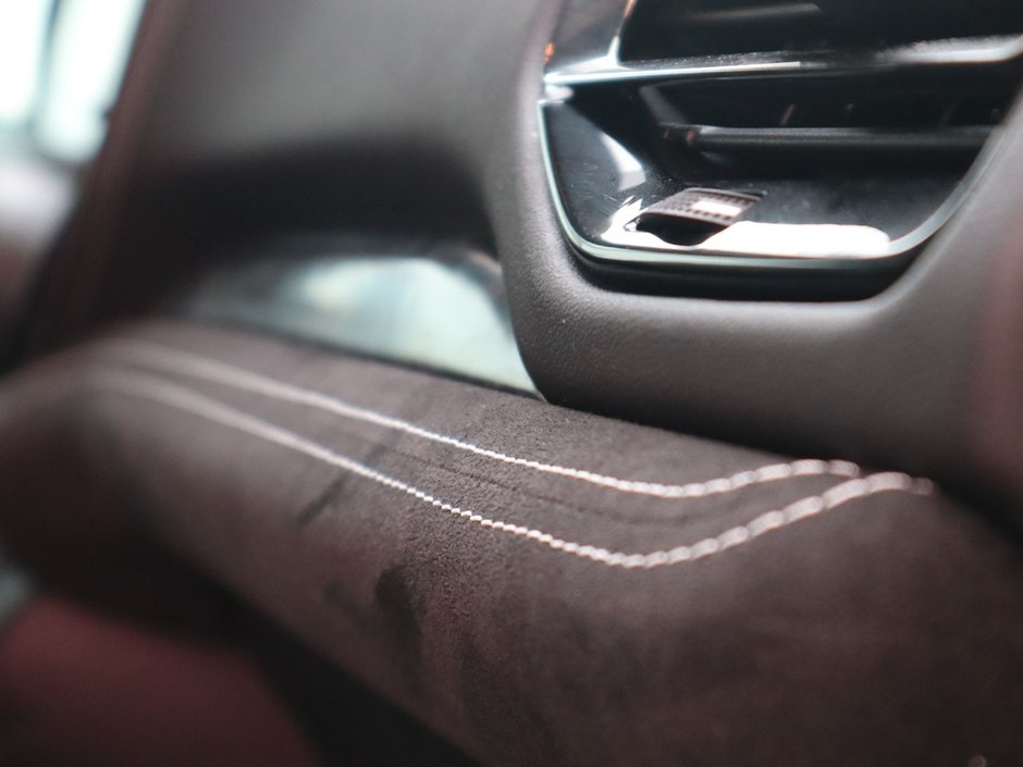 2022 Dodge Durango SRT 392 IN DB BLACK EQUIPPED WITH A 6.4L HEMI SRT V8 , AWD , 8SPD TF AUTO , 19 SPEAKER HK AUDIO , SUNROOF , 2ND ROW CONSOLE , BR-23