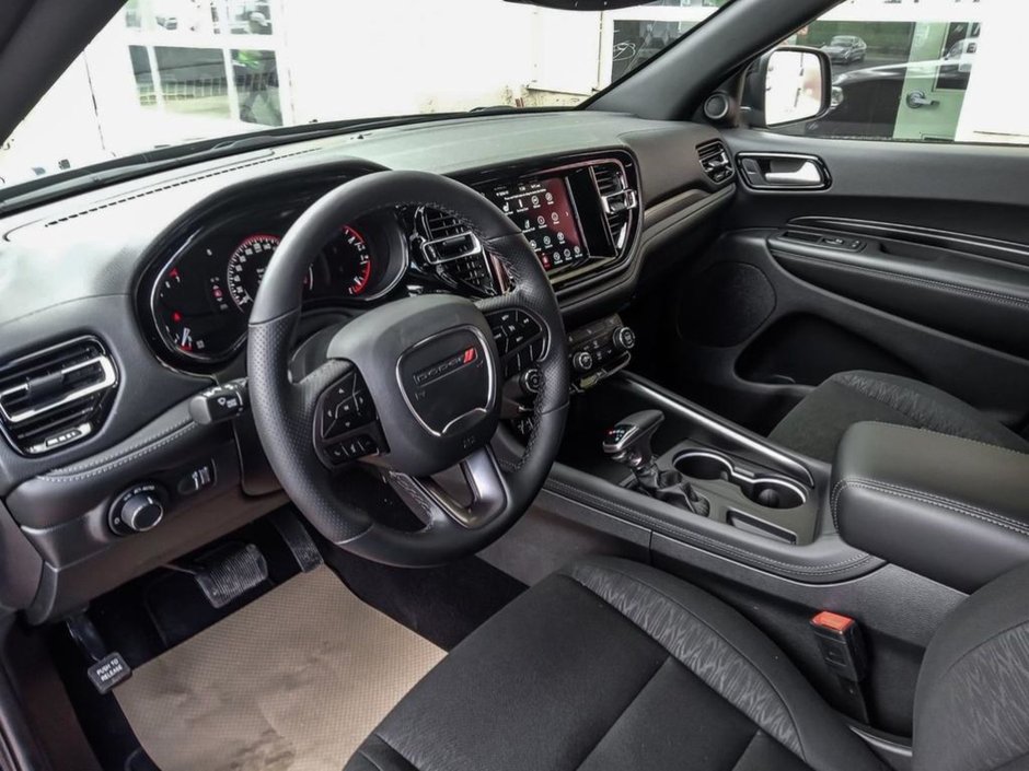 2024 Dodge Durango SXT, 3.6L V6, 7 PASS SEATING, FRNT HTD SEATS/STEERING WHEEL, REVERSE CAMERA, RAIN-SENSING WIPER BLADES-12