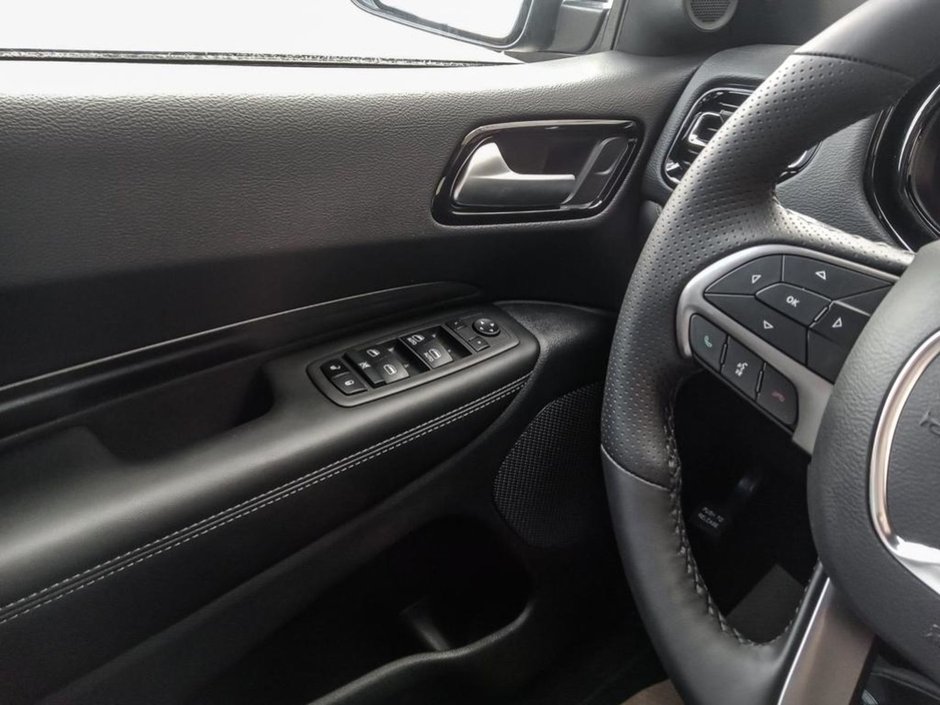 2024 Dodge Durango SXT, 3.6L V6, 7 PASS SEATING, FRNT HTD SEATS/STEERING WHEEL, REVERSE CAMERA, RAIN-SENSING WIPER BLADES-16