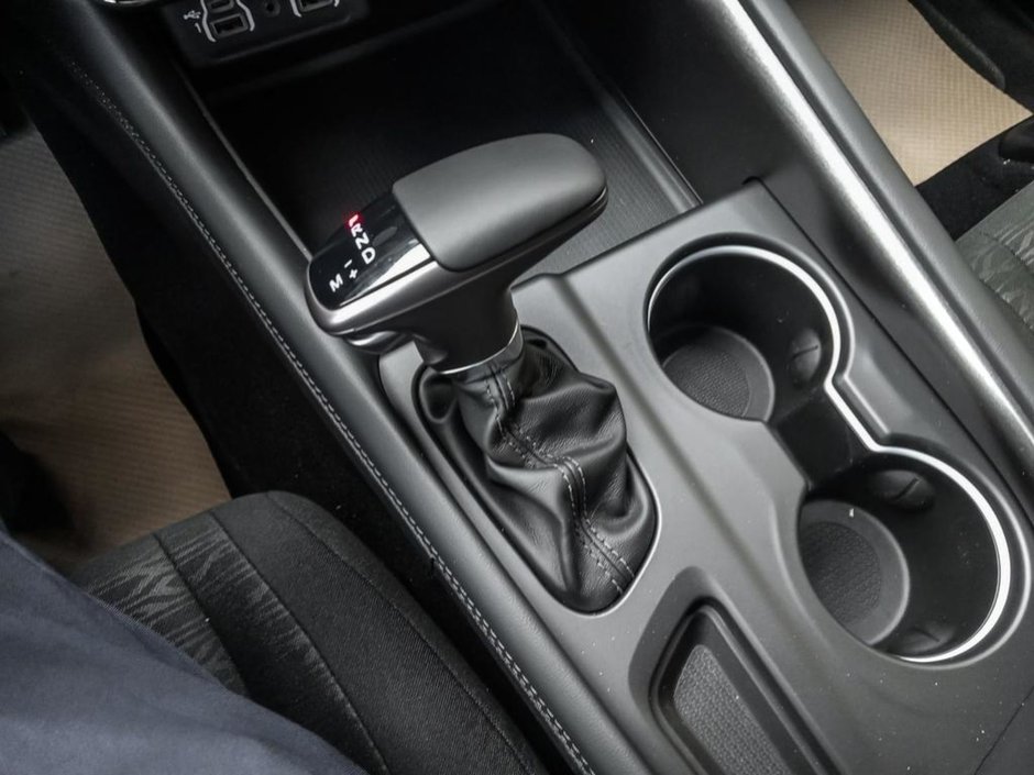 2024 Dodge Durango SXT, 3.6L V6, 7 PASS SEATING, FRNT HTD SEATS/STEERING WHEEL, REVERSE CAMERA, RAIN-SENSING WIPER BLADES-17