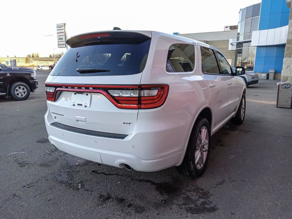 2024 Dodge Durango GT IN WHITE KNUCKLE EQUIPPED WITH A 3.6L V6 , AWD , 8SPD AUTO , LED LIGHTS , BACKUP CAM , PARK SENSE REAR , BSM/RCPD , REMOTE ST-25