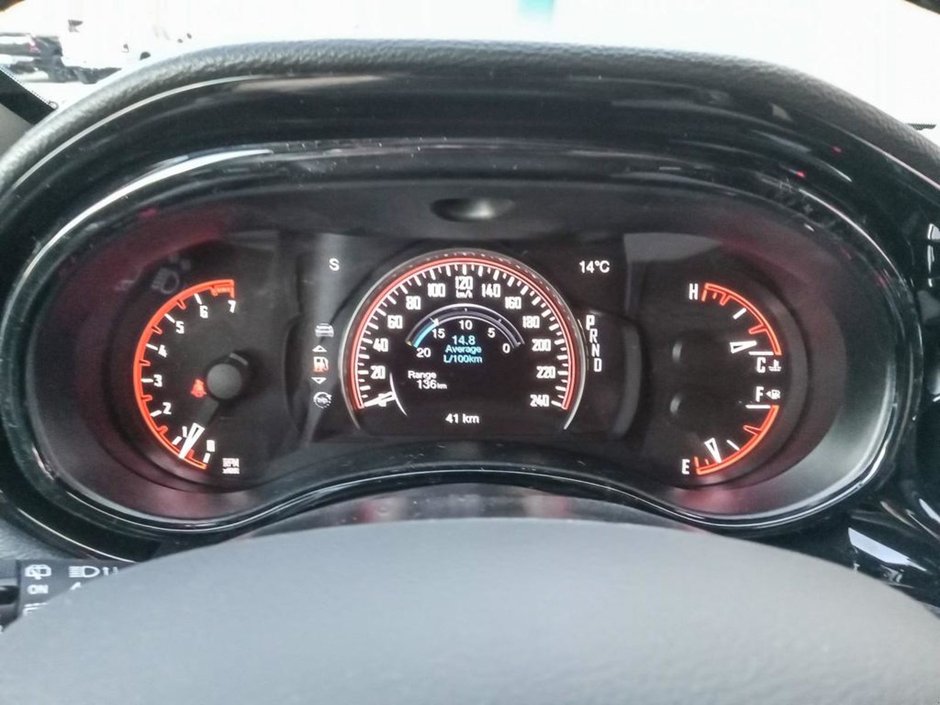 2024 Dodge Durango GT IN WHITE KNUCKLE EQUIPPED WITH A 3.6L V6 , AWD , 8SPD AUTO , LED LIGHTS , BACKUP CAM , PARK SENSE REAR , BSM/RCPD , REMOTE ST-14