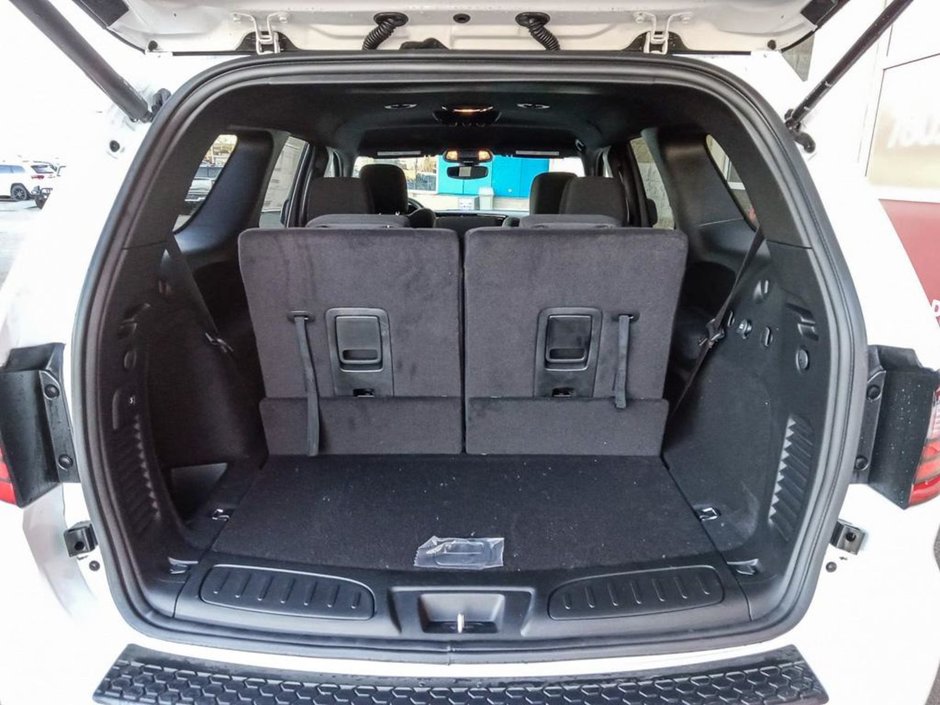 2024 Dodge Durango GT IN WHITE KNUCKLE EQUIPPED WITH A 3.6L V6 , AWD , 8SPD AUTO , LED LIGHTS , BACKUP CAM , PARK SENSE REAR , BSM/RCPD , REMOTE ST-11