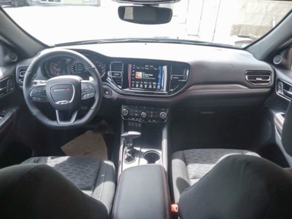 2024 Dodge Durango GT IN NIGHT MOVES BLUE EQUIPPED WITH A 3.6L V6 , AWD , 8SPD AUTO , BACKUP CAM , PARK SENSE REAR , HEATED SEATS + WHEEL , POWER L-23