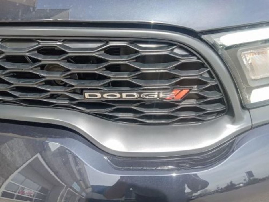 2024 Dodge Durango GT IN NIGHT MOVES BLUE EQUIPPED WITH A 3.6L V6 , AWD , 8SPD AUTO , BACKUP CAM , PARK SENSE REAR , HEATED SEATS + WHEEL , POWER L-8