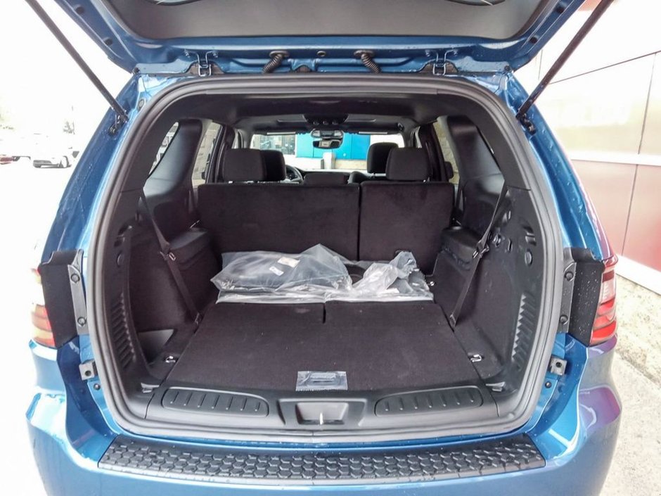 2024 Dodge Durango SXT PLUS IN FROSTBITE PEARL EQUIPPED WITH A 3.6L V6 , AWD , 8SPD AUTO , 3RD ROW SEATING GROUP , SXT BLACKTOP PCKG , 20INCH RIMS-11