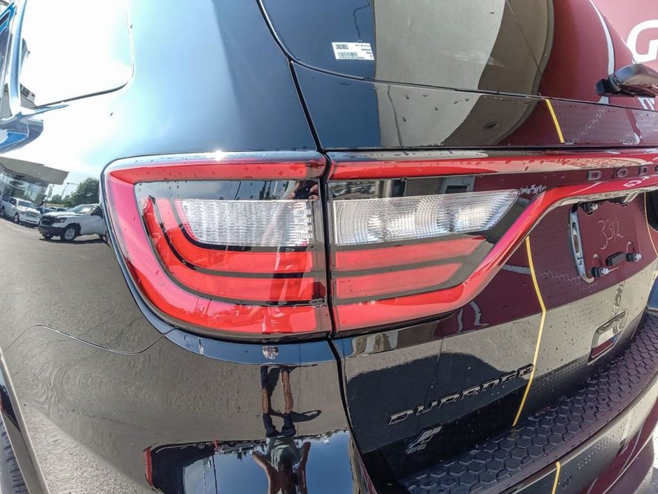 2024 Dodge Durango SRT 392 ALCHEMI IN DB BLACK EQUIPPED WITH A 6.4L SRT V8 , AWD , 8SPD AUTO , 19 SPEAKER HK AUDIO , ADV CRUISE W/LKA , SUNROOF , 2-10