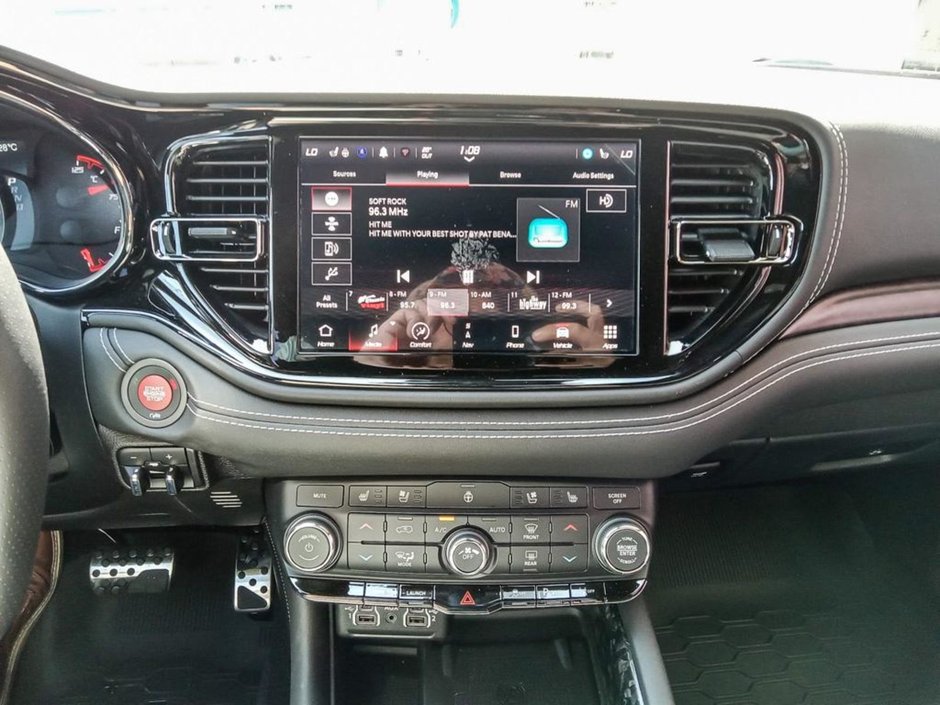 2024 Dodge Durango SRT 392 ALCHEMI IN DB BLACK EQUIPPED WITH A 6.4L SRT V8 , AWD , 8SPD AUTO , 19 SPEAKER HK AUDIO , ADV CRUISE W/LKA , SUNROOF , 2-18