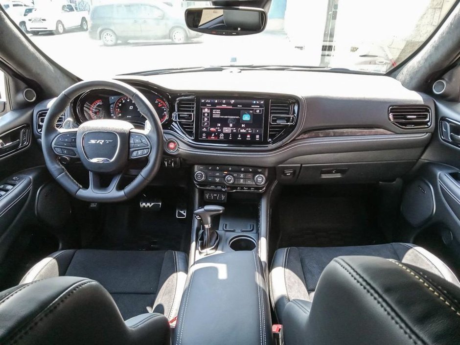 2024 Dodge Durango SRT 392 ALCHEMI IN DB BLACK EQUIPPED WITH A 6.4L SRT V8 , AWD , 8SPD AUTO , 19 SPEAKER HK AUDIO , ADV CRUISE W/LKA , SUNROOF , 2-23